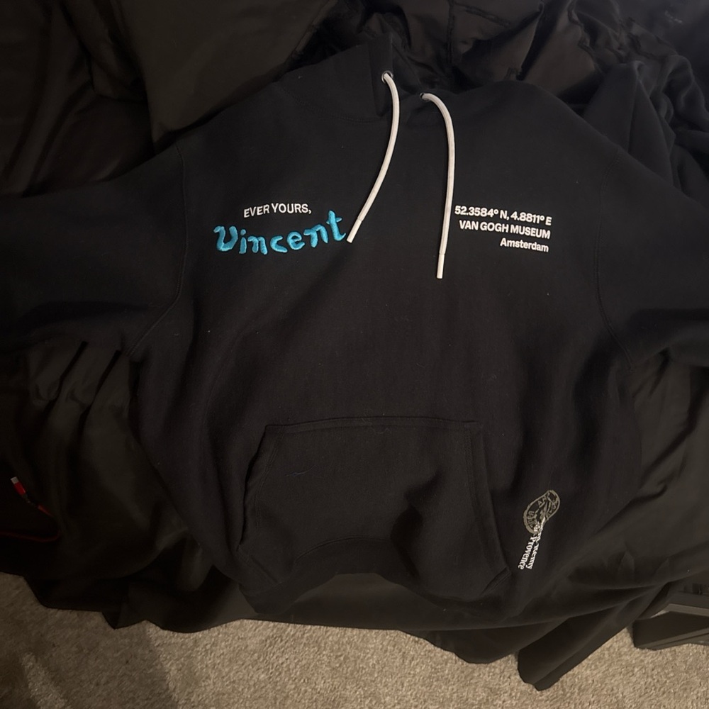 Black Vincent Van Gogh Museum Hoodie